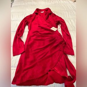 Super down brand new never worn gorgeous red dress.